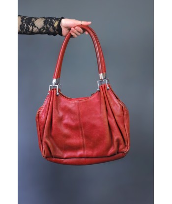 Sac en cuir rouge s'inspire de l'anatomie humaine