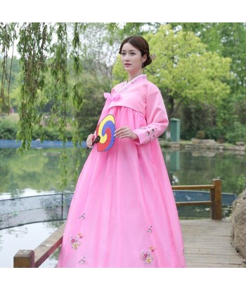 Moderner Hanbok Women suggérées chez