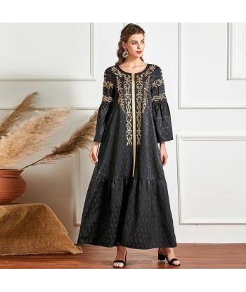 Caftan Marocain Noir et Doré de technologie