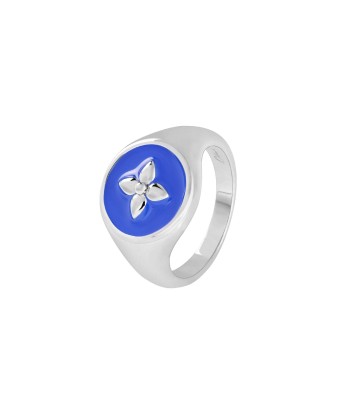 Bague Chevalière Croisette en argent  laqué bleu K. Cabirol en stock