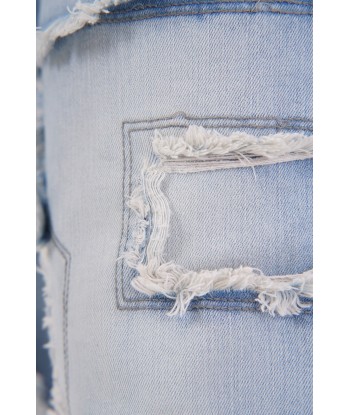 JEAN LIGHT BLUE En savoir plus