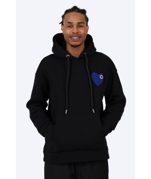 SWEAT À CAPUCHE NOIR AVEC DÉTAIL CŒUR BLEU le concept de la Pate a emporter 