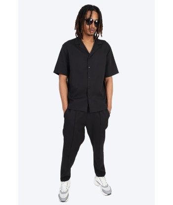 CHEMISE MANCHE COURTE ET PANTALON ASSORTI - NOIR Voir les baskets