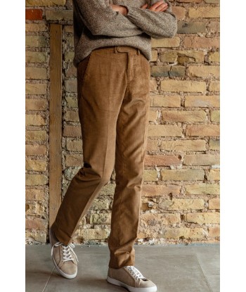 Pantalon velours côtelé anglais beige pas cher